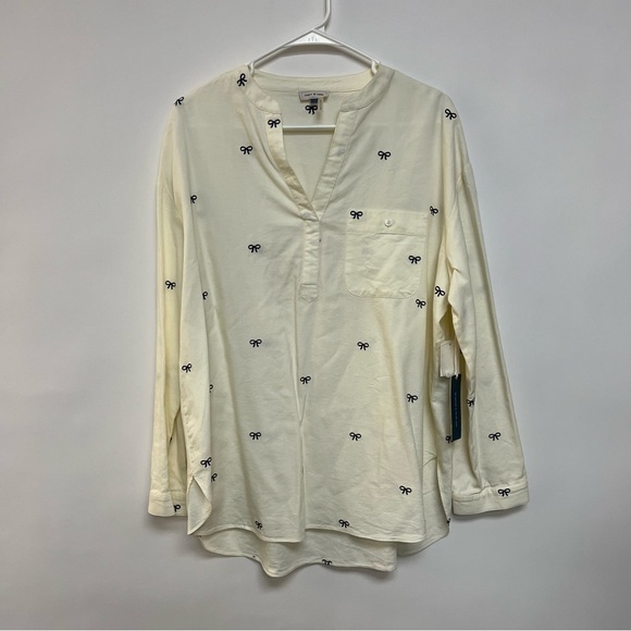 NWT Court & Row Bow Embroidered Long Sleeve Henley Top White Navy Size Large - Picture 4 of 10